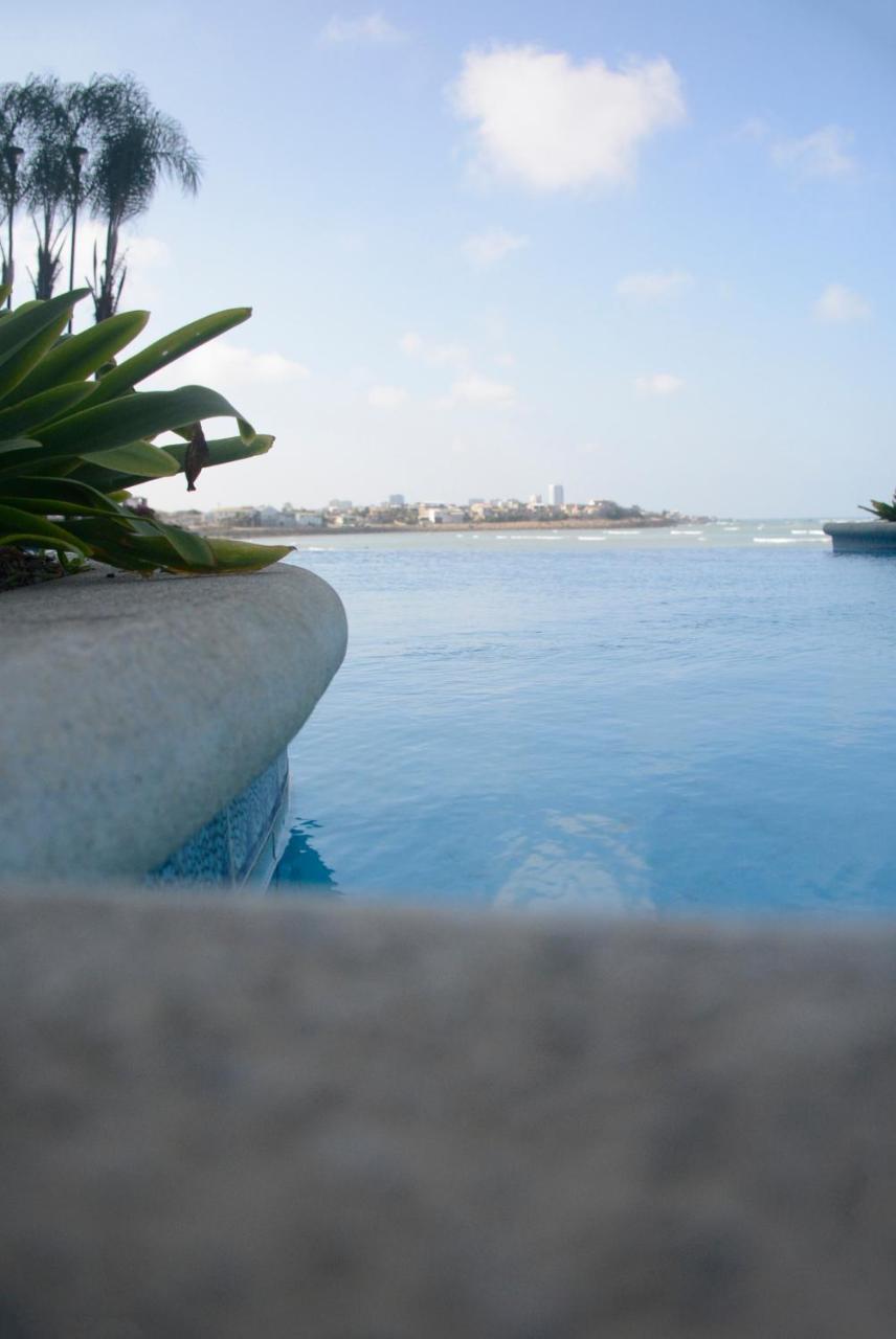Lindo Departamento Al Pie De Playa Edificio Torre Oceanica Apartment Salinas (Santa Elena)