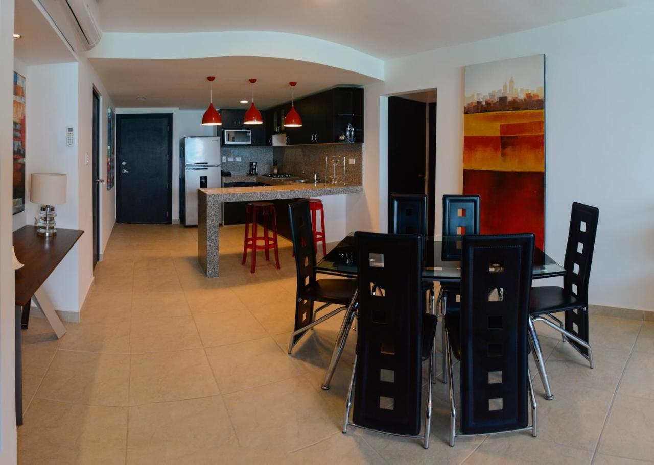 Lindo Departamento Al Pie De Playa Edificio Torre Oceanica